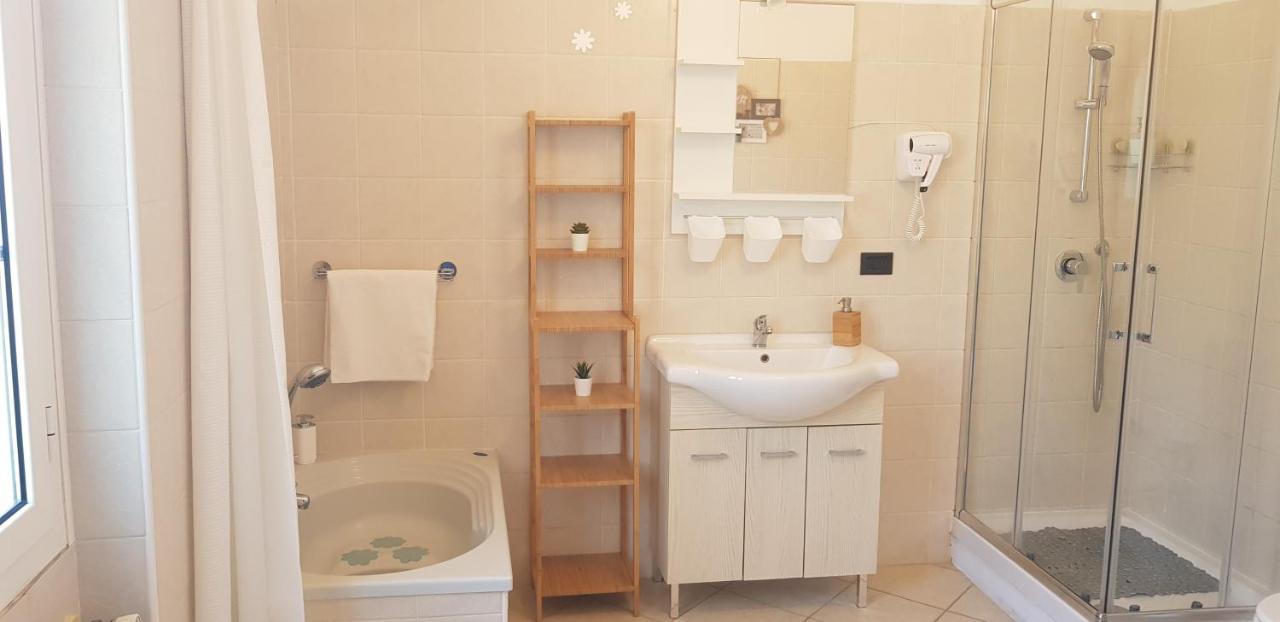 Apartamento La Dimora Del Sole Finale Ligure Exterior foto